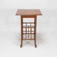 E. W. Godwin Attributed, Anglo-Japanese Quarter Sawn Oak Side Table - Thumbnail 2