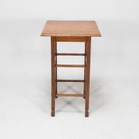 E. W. Godwin Attributed, Anglo-Japanese Quarter Sawn Oak Side Table - Thumbnail 4