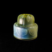 Arts & Crafts, c.1900 Set of Three Peacock Feather Vaseline Glass Shades - Thumbnail 4