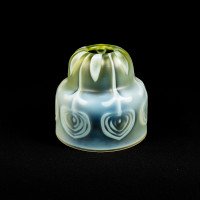 Arts & Crafts, c.1900 Set of Three Peacock Feather Vaseline Glass Shades - Thumbnail 29