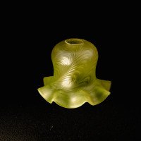Arts & Crafts, c.1900 Swirled Vaseline Glass Shade with Ruffled Rim - Thumbnail 4