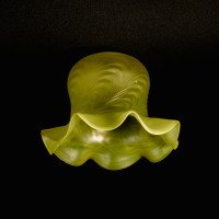 Arts & Crafts, c.1900 Swirled Vaseline Glass Shade with Ruffled Rim - Thumbnail 12