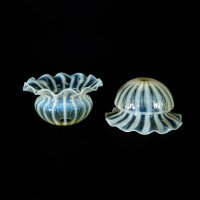 Pair of Vaseline Glass Shades with Radiating Stripes and Ruffled Rims c.1900 - Thumbnail 12