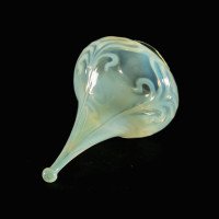 A Rare Tear Drop Vaseline Glass Shade with Peacock Feather Motifs & Green-White Tint - Thumbnail 8