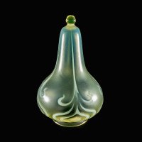 Teardrop Vaseline Glass Shade with Stylised Peacock Feather Motifs c.1900 - Thumbnail 3