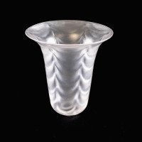 A Frosted Glass Shade with a Feather-Like Embossed Pattern & Flared Rim - Thumbnail 13