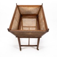 Sir Edwin Lutyens, Rare Newspaper Basket with Replaced Acorn Finials - Thumbnail 6