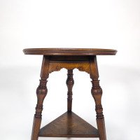 Garnet & Sons of Warrington. A Well-Crafted Aesthetic Movement Oak Side or Cricket Table - Thumbnail 3