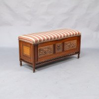 Bruce Talbert for Gillow & Co., of Lancaster. An Aesthetic Movement Walnut & Boxwood Ottoman - Thumbnail 5
