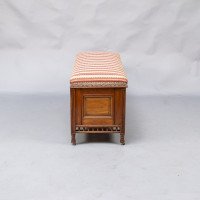Bruce Talbert for Gillow & Co., of Lancaster. Aesthetic Movement Walnut & Boxwood Ottoman - Thumbnail 8
