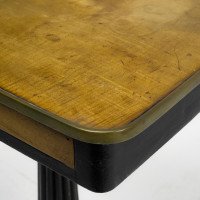 An Early to Mid Victorian Mahogany & Satinwood Top Pedestal Occasional Table - Thumbnail 10