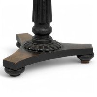 An Early to Mid Victorian Mahogany & Satinwood Top Pedestal Occasional Table - Thumbnail 12