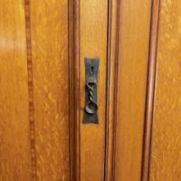 Morris & Co. Attributed, Arts & Crafts Treble Linen Press, Rathbone Metalwork - Thumbnail 10