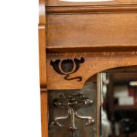 Shapland & Petter. Arts & Crafts Oak Sideboard with Castellated Top & Upper Display - Thumbnail 12