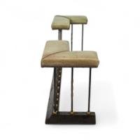 An Arts & Crafts club fender made of brass and cast iron, featuring green leather seats - Thumbnail 5