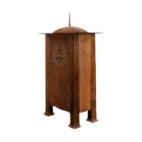 C. F. A. Voysey (1857–1941). Rare Arts & Crafts Oak mantel clock - Thumbnail 2