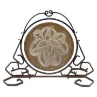 Arts & Crafts wrought iron dinner gong with brass central plate decorated with wheatsheaf design - Thumbnail 10