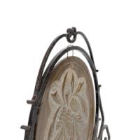 Arts & Crafts wrought iron dinner gong with brass central plate decorated with wheatsheaf design - Thumbnail 18