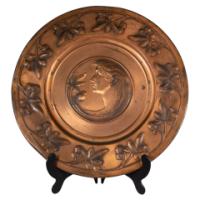 WMF, Pair of Brass Wall Plaques with Embossed Portraits - Thumbnail 8