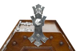 Dr. C. Dresser Attributed, Aesthetic Movement Walnut Coal Scuttle with Stylised Mounts - Thumbnail 15