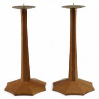 196_edward-barnsley-a-pair-of-arts-crafts-oak-candlesticks-with-spider-web-bases