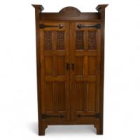 Shapland & Petter. A quality Glasgow style Arts & Crafts Oak Hall cupboard - Thumbnail 1