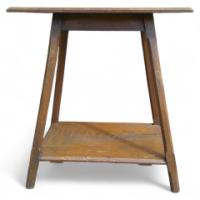 A Stylish Arts & Crafts Oak Oblong Side Table - Thumbnail 1