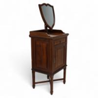 Morris & Co., a Fine Quality Arts & Crafts Walnut Wash or Shaving Stand