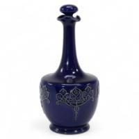 Royal Doulton. An Arts & Crafts Beefeater Gin Advertising Decanter & Stopper - Thumbnail 1