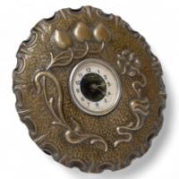 5409_a-little-arts-crafts-copper-table-clock-in-the-shape-of-a-flower-head