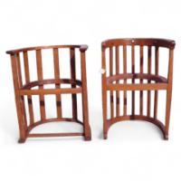 An Arts & Crafts Oak tub chair - Thumbnail 1