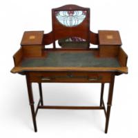 G. M. Ellwood for J. S. Henry. A stunning pure Arts & Crafts desk - Thumbnail 1