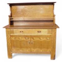 George Walton. Arts & Crafts Glasgow School Oak sideboard - Thumbnail 1