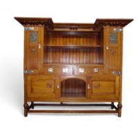 E. A. Taylor for Wylie & Lochhead. Arts & Crafts Oak sideboard - Thumbnail 1