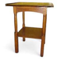 Heal's of London. A pair of Heal's and Son Oak Arts & Crafts side tables. - Thumbnail 1