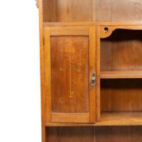 Wylie & Lochhead, In the style of Arts & Crafts Oak bookcase with cupboard - Thumbnail 12