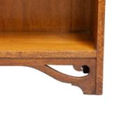 Wylie & Lochhead, In the style of Arts & Crafts Oak bookcase with cupboard - Thumbnail 14