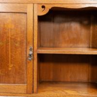 Wylie & Lochhead, In the style of Arts & Crafts Oak bookcase with cupboard - Thumbnail 17