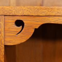 Wylie & Lochhead, In the style of Arts & Crafts Oak bookcase with cupboard - Thumbnail 18