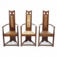 M. H. Baillie Scott, attributed. Three Arts and Crafts High-back oak armchairs - Thumbnail 1