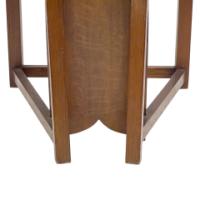 M. H. Baillie Scott, attributed. Three Arts and Crafts High-back oak armchairs - Thumbnail 18