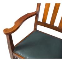 Liberty & Co., attributed, Arts & Crafts Oak Armchair with Inlaid Crown - Thumbnail 15
