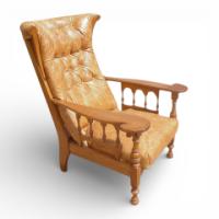 A Well-Crafted Arts & Crafts Oak Armchair