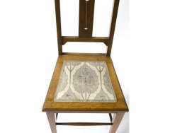 E. A. Taylor for Wylie & Lochhead. An Oak Arts & Crafts chair - Thumbnail 4