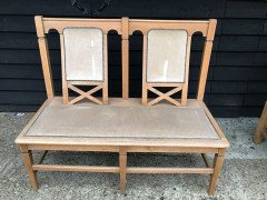 Wylie & Lochhead Attributed, Three Matching Oak Arts & Crafts Settles - Thumbnail 3