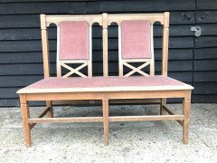 Wylie & Lochhead, attributed. Three Arts Crafts Matching Oak Settles with Shaped Back - Thumbnail 9