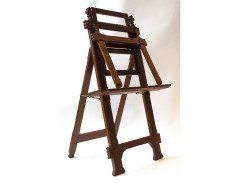 Charles Locke Eastlake, In the manner of. A walnut easel/portfolio stand - Thumbnail 2