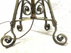 Benham and Froud. Arts Crafts copper and brass telescopic electric standard lamp - Thumbnail 3
