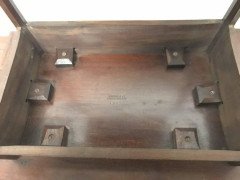 George Jack for Morris & Co. A superior quality walnut side table. - Thumbnail 4