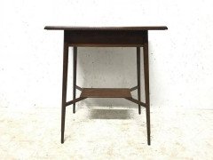 George Jack for Morris & Co. A superior quality walnut side table. - Thumbnail 6